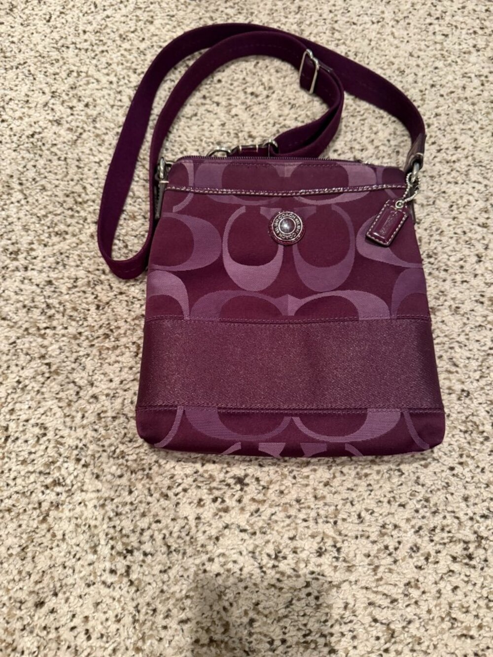 Coach | Y2K Jacquard Signature C Crossbody Swingpack | Purple